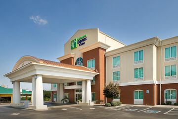 Hotel 5 of 51