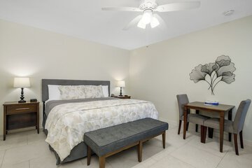 Room 79 of 119