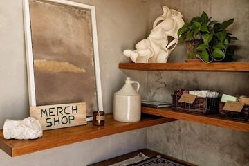 Gift shop