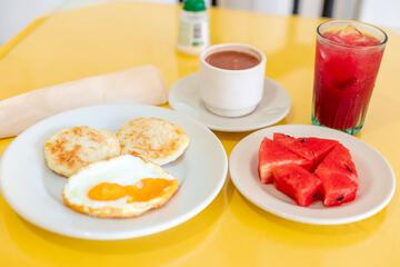 Breakfast meal