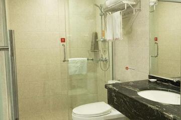 Photo 37