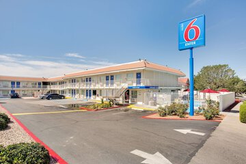 Motel 6 Albuquerque NM Carlisle