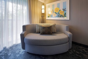 Room 19 of 38