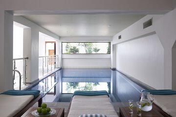 Private pool