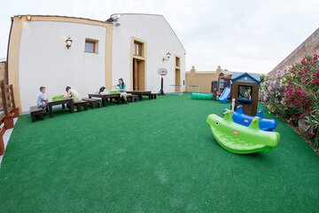 Children's play area - outdoor