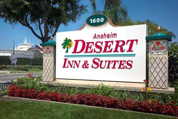 Anaheim Desert Inn & Suites