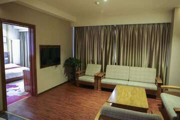 Photo 5