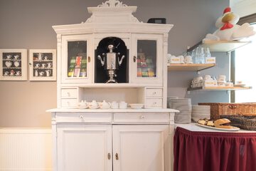 Coffee service