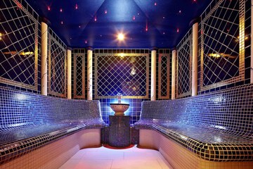 Steam room