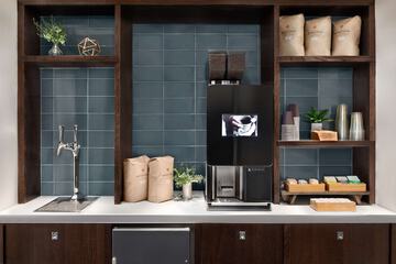 Breakfast/Coffee Service 91 de 100