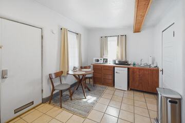Private kitchenette