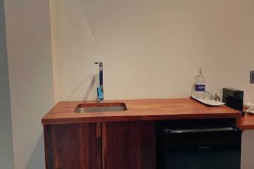 Mini-refrigerator