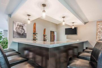 Bar/lounge