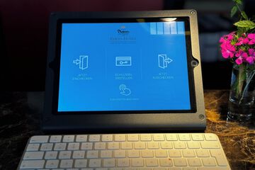 Check-in/check-out kiosk