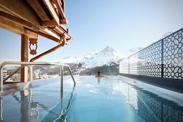 Private pool