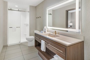 Bathroom shower