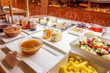 Breakfast meal