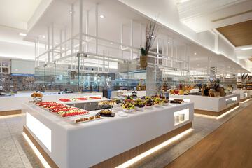 Breakfast buffet