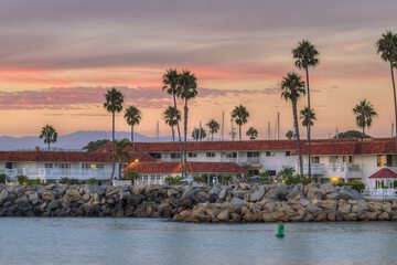 Oceanside Marina Suites
