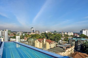 Rooftop pool