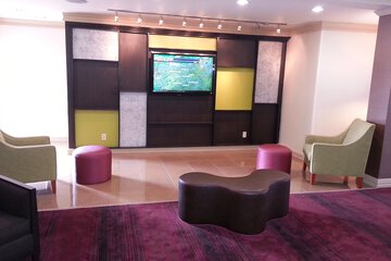 Hotel Interior 11 of 33