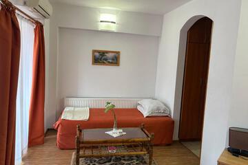 Photo 34