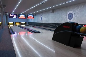 Bowling