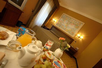 Room service - dining