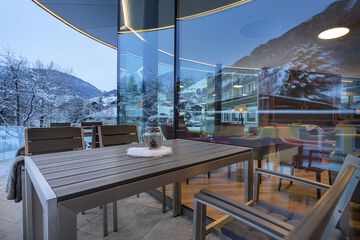 Sundeck