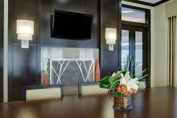 Hotel Interior 8 of 25