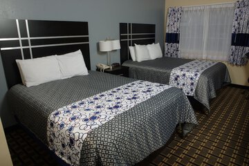 Room 11 of 30