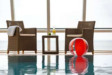 Infinity pool