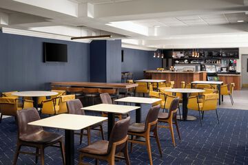 Breakfast/Coffee Service 24 of 30