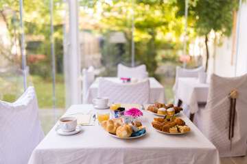 Breakfast area
