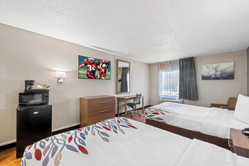 Property Grounds 19 of 29