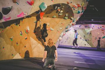 Rock climbing wall - indoor