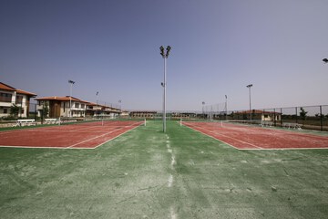 Tennis court