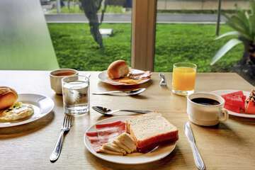 Breakfast area