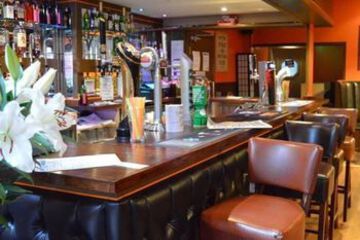 Hotel Bar