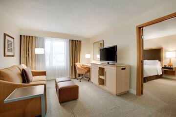 Hampton Inn & Suites Cleveland / Independence