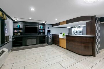 Hotel Interior 7 of 22