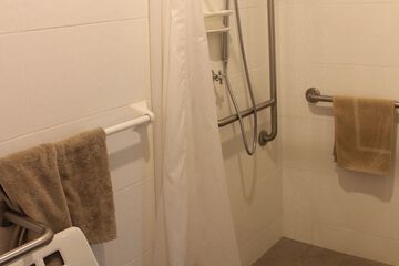 Bathroom shower