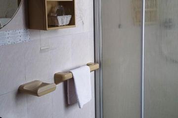 Photo 51