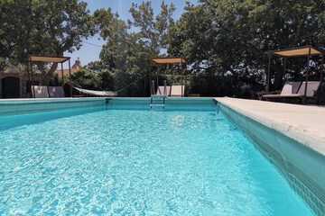Private pool