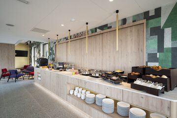 Breakfast buffet