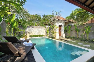 Private pool