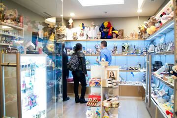 Gift shop