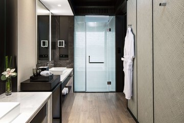 Bathroom shower