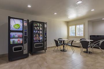 Hotel Interior 7 of 31