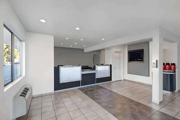 Hotel Interior 12 of 37